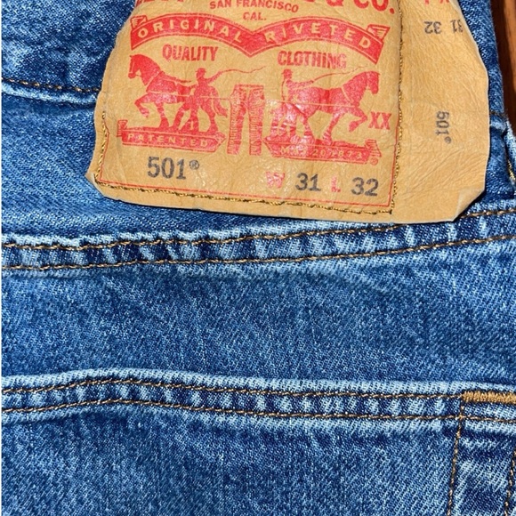 Men’s Levi - Picture 4 of 4